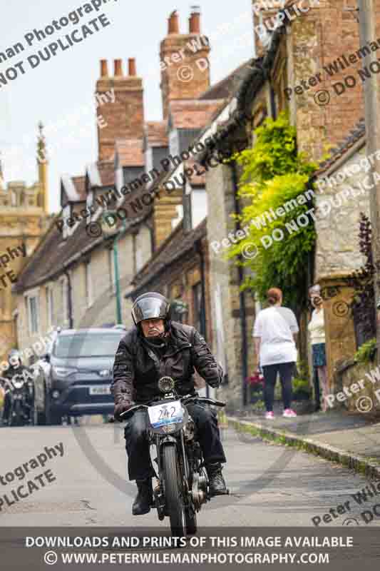 Vintage motorcycle club;eventdigitalimages;no limits trackdays;peter wileman photography;vintage motocycles;vmcc banbury run photographs